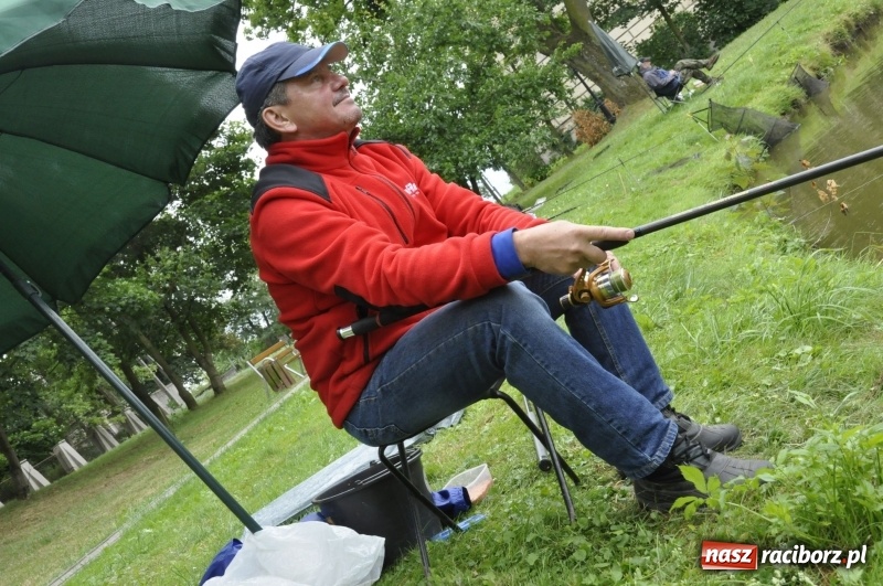 Zdjęcie w galerii na portalu naszraciborz.pl: Ryby źle znoszą zmianę frontu. Słabe wyniki podczas zawodów w Krowiarkach  wiadomości z regionu
