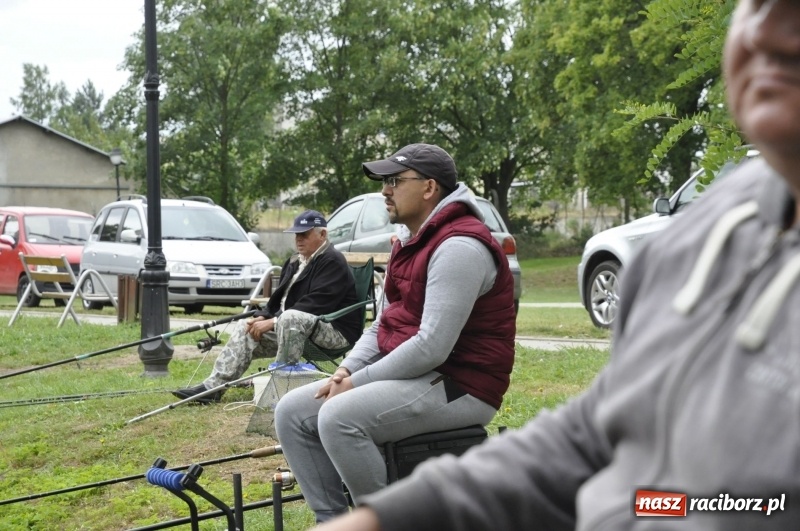 Zdjęcie w galerii na portalu naszraciborz.pl: Ryby źle znoszą zmianę frontu. Słabe wyniki podczas zawodów w Krowiarkach  wiadomości z regionu