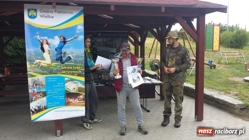 Zdjęcie w galerii na portalu naszraciborz.pl: Ryby źle znoszą zmianę frontu. Słabe wyniki podczas zawodów w Krowiarkach  wiadomości z regionu