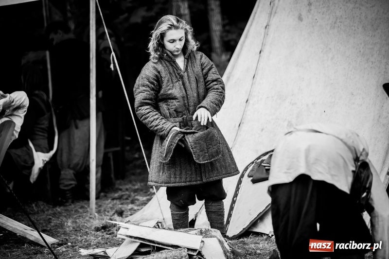 Zdjęcie w galerii na portalu naszraciborz.pl: Chwała Racibórz! Wojowie stoczyli bitwę na śmierć i życie FOTO i WIDEO wiadomości z regionu
