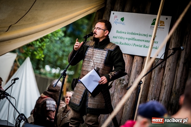 Zdjęcie w galerii na portalu naszraciborz.pl: Chwała Racibórz! Wojowie stoczyli bitwę na śmierć i życie FOTO i WIDEO wiadomości z regionu