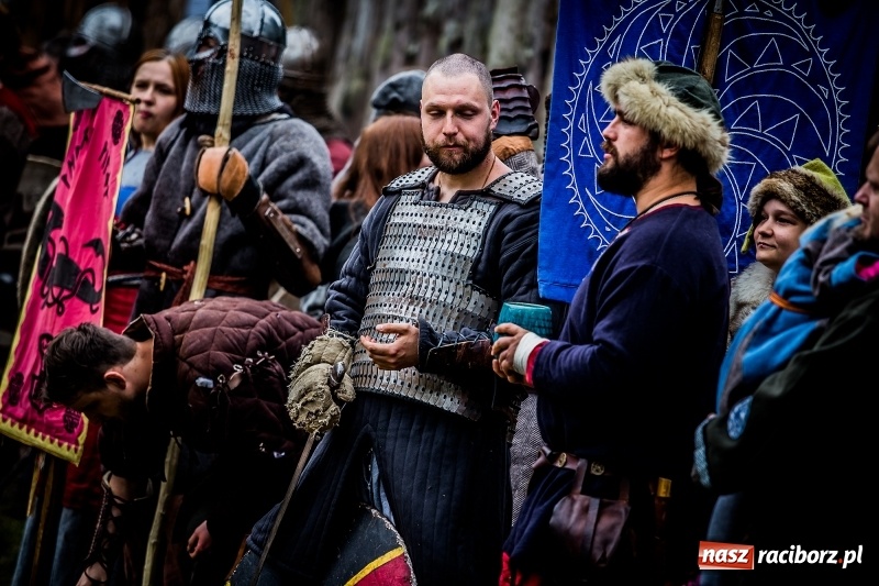 Zdjęcie w galerii na portalu naszraciborz.pl: Chwała Racibórz! Wojowie stoczyli bitwę na śmierć i życie FOTO i WIDEO wiadomości z regionu