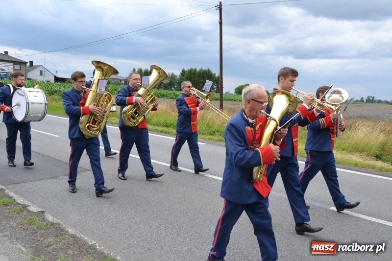 Zdjęcie w galerii na portalu naszraciborz.pl: Bogu na chwałę ludziom na ratunek. Jubileusz 115-lecia OSP w Zabełkowie  wiadomości z regionu
