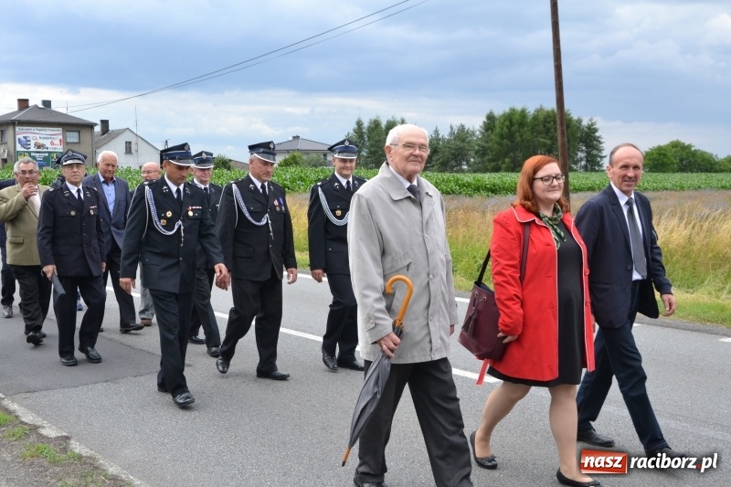Zdjęcie w galerii na portalu naszraciborz.pl: Bogu na chwałę ludziom na ratunek. Jubileusz 115-lecia OSP w Zabełkowie  wiadomości z regionu
