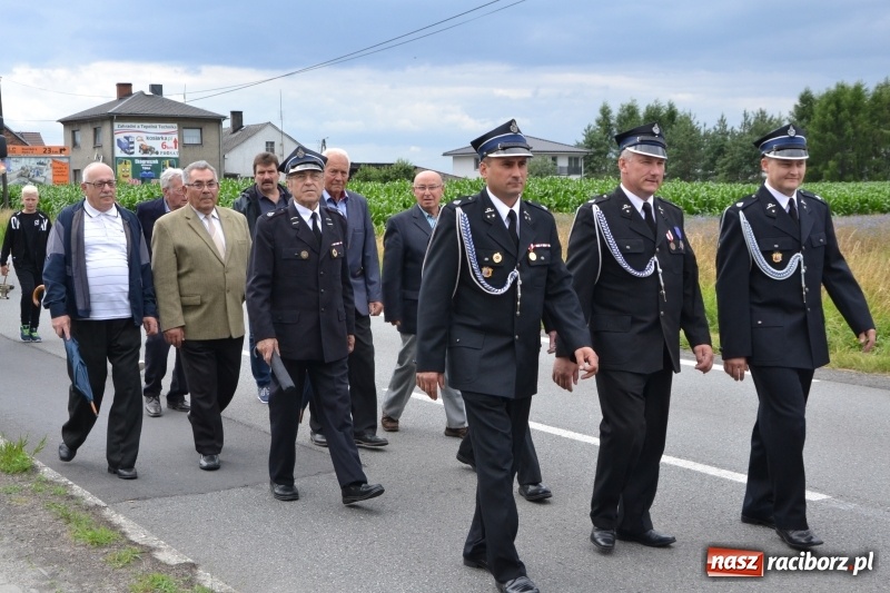 Zdjęcie w galerii na portalu naszraciborz.pl: Bogu na chwałę ludziom na ratunek. Jubileusz 115-lecia OSP w Zabełkowie  wiadomości z regionu