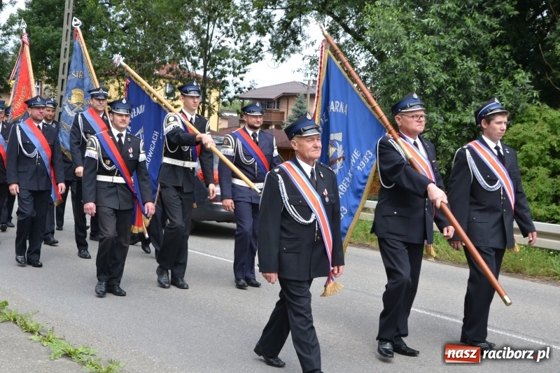 Zdjęcie w galerii na portalu naszraciborz.pl: Bogu na chwałę ludziom na ratunek. Jubileusz 115-lecia OSP w Zabełkowie  wiadomości z regionu