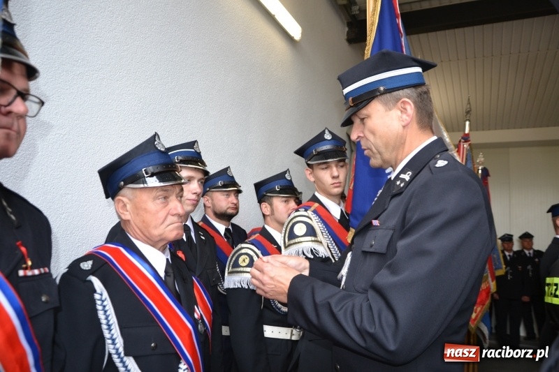 Zdjęcie w galerii na portalu naszraciborz.pl: Bogu na chwałę ludziom na ratunek. Jubileusz 115-lecia OSP w Zabełkowie  wiadomości z regionu