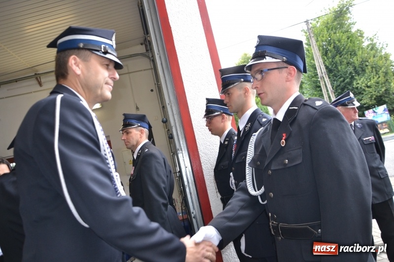 Zdjęcie w galerii na portalu naszraciborz.pl: Bogu na chwałę ludziom na ratunek. Jubileusz 115-lecia OSP w Zabełkowie  wiadomości z regionu