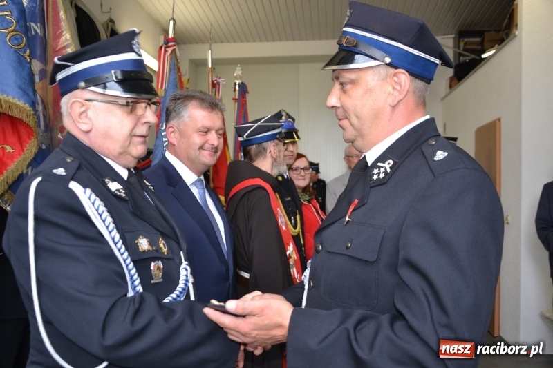 Zdjęcie w galerii na portalu naszraciborz.pl: Bogu na chwałę ludziom na ratunek. Jubileusz 115-lecia OSP w Zabełkowie  wiadomości z regionu