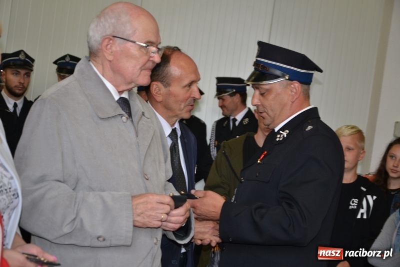 Zdjęcie w galerii na portalu naszraciborz.pl: Bogu na chwałę ludziom na ratunek. Jubileusz 115-lecia OSP w Zabełkowie  wiadomości z regionu