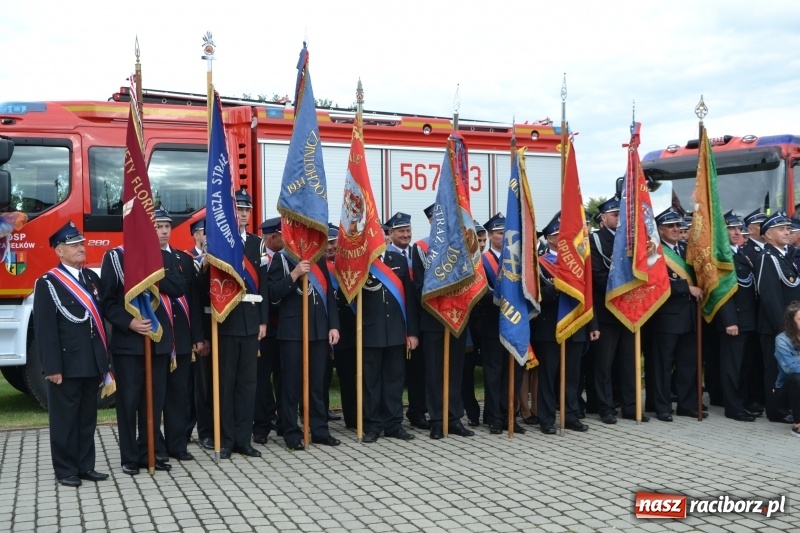 Zdjęcie w galerii na portalu naszraciborz.pl: Bogu na chwałę ludziom na ratunek. Jubileusz 115-lecia OSP w Zabełkowie  wiadomości z regionu