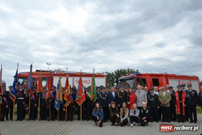 Zdjęcie w galerii na portalu naszraciborz.pl: Bogu na chwałę ludziom na ratunek. Jubileusz 115-lecia OSP w Zabełkowie  wiadomości z regionu