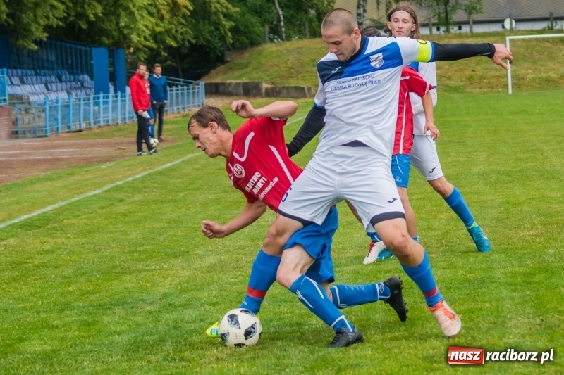 Zdjęcie w galerii na portalu naszraciborz.pl: Puchar Prezydenta. Raciborska Unia nie obroniła trofeum. Debiutant lepszy od czwartoligowca wiadomości z regionu