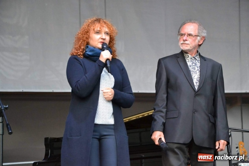 Zdjęcie w galerii na portalu naszraciborz.pl: Krzysztof Kobyliński & KK Pearls w Raciborzu WIDEO  wiadomości z regionu