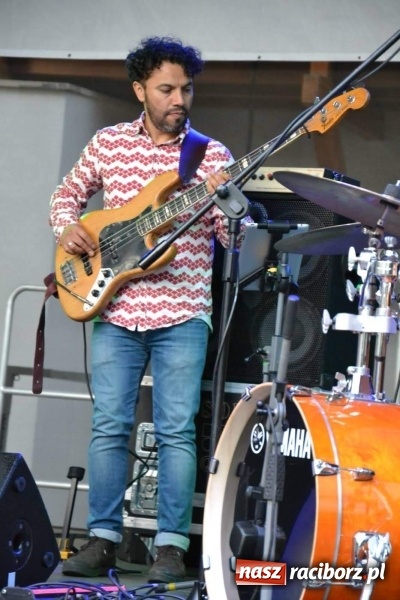 Zdjęcie w galerii na portalu naszraciborz.pl: Krzysztof Kobyliński & KK Pearls w Raciborzu WIDEO  wiadomości z regionu