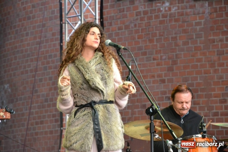 Zdjęcie w galerii na portalu naszraciborz.pl: Krzysztof Kobyliński & KK Pearls w Raciborzu WIDEO  wiadomości z regionu