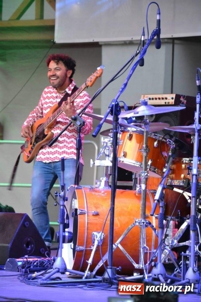 Zdjęcie w galerii na portalu naszraciborz.pl: Krzysztof Kobyliński & KK Pearls w Raciborzu WIDEO  wiadomości z regionu