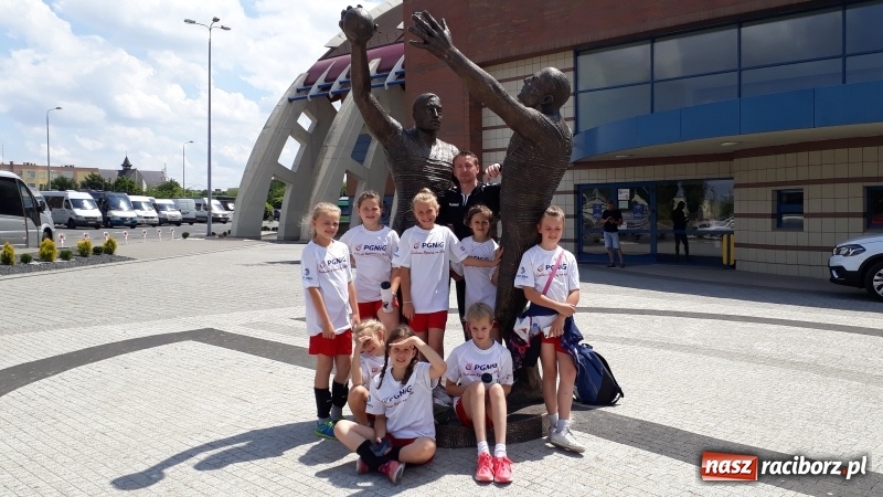 Zdjęcie w galerii na portalu naszraciborz.pl: Szczypiornistki z Pietrowic piąte w Polsce wiadomości z regionu