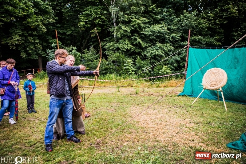 Zdjęcie w galerii na portalu naszraciborz.pl: Walki drużynowe podczas Festiwalu Średniowiecznego wiadomości z regionu