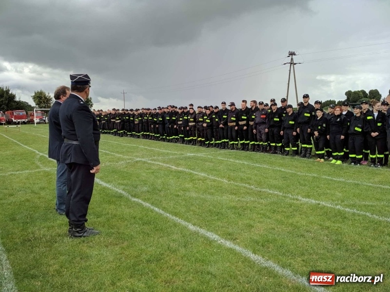 Zdjęcie w galerii na portalu naszraciborz.pl: Samborowice rywalizowały same ze sobą. Wynik pierwszej drużyny poniżej setki! wiadomości z regionu