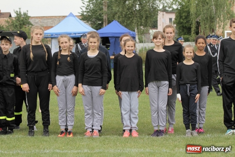 Zdjęcie w galerii na portalu naszraciborz.pl: Samborowice rywalizowały same ze sobą. Wynik pierwszej drużyny poniżej setki! wiadomości z regionu