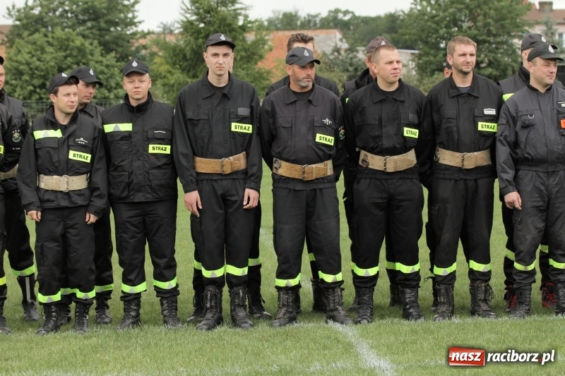 Zdjęcie w galerii na portalu naszraciborz.pl: Samborowice rywalizowały same ze sobą. Wynik pierwszej drużyny poniżej setki! wiadomości z regionu