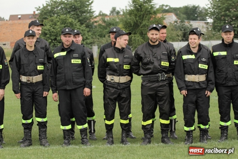 Zdjęcie w galerii na portalu naszraciborz.pl: Samborowice rywalizowały same ze sobą. Wynik pierwszej drużyny poniżej setki! wiadomości z regionu