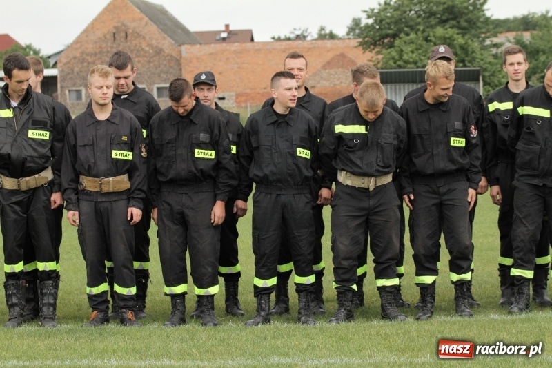 Zdjęcie w galerii na portalu naszraciborz.pl: Samborowice rywalizowały same ze sobą. Wynik pierwszej drużyny poniżej setki! wiadomości z regionu