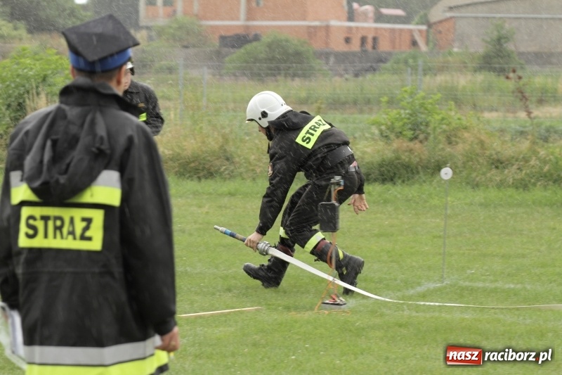Zdjęcie w galerii na portalu naszraciborz.pl: Samborowice rywalizowały same ze sobą. Wynik pierwszej drużyny poniżej setki! wiadomości z regionu