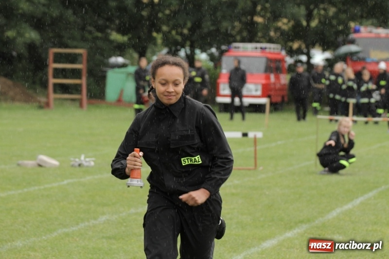 Zdjęcie w galerii na portalu naszraciborz.pl: Samborowice rywalizowały same ze sobą. Wynik pierwszej drużyny poniżej setki! wiadomości z regionu