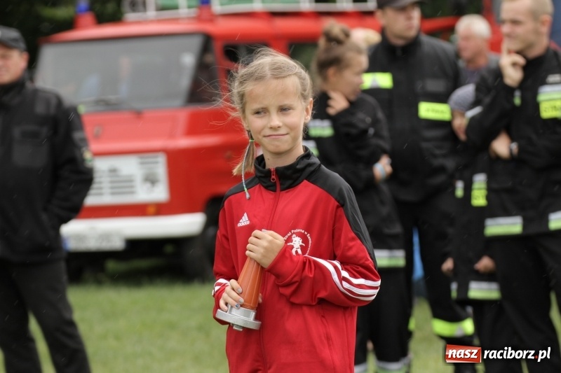 Zdjęcie w galerii na portalu naszraciborz.pl: Samborowice rywalizowały same ze sobą. Wynik pierwszej drużyny poniżej setki! wiadomości z regionu