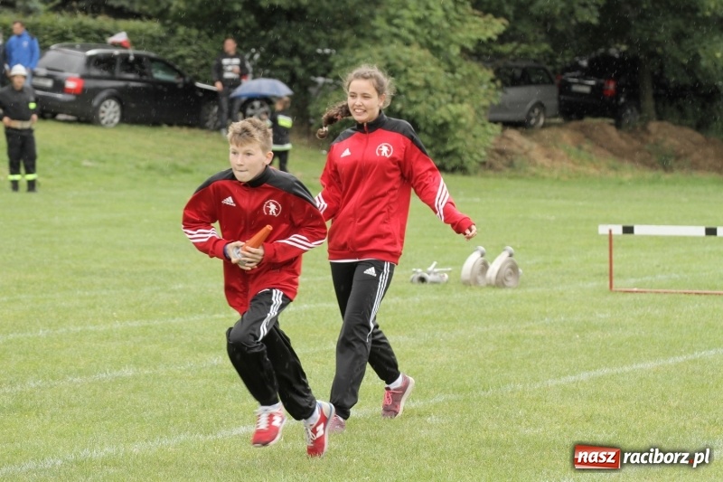 Zdjęcie w galerii na portalu naszraciborz.pl: Samborowice rywalizowały same ze sobą. Wynik pierwszej drużyny poniżej setki! wiadomości z regionu