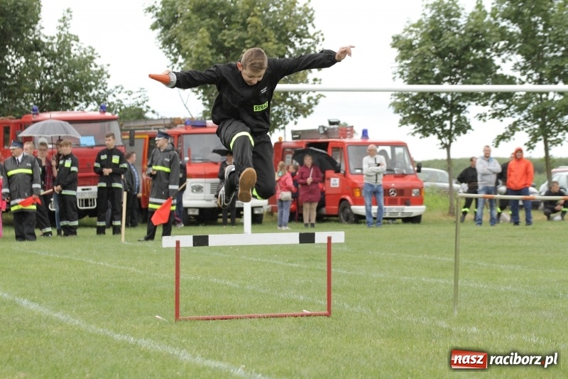 Zdjęcie w galerii na portalu naszraciborz.pl: Samborowice rywalizowały same ze sobą. Wynik pierwszej drużyny poniżej setki! wiadomości z regionu