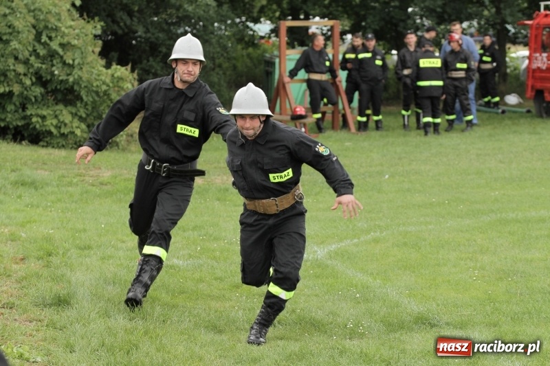 Zdjęcie w galerii na portalu naszraciborz.pl: Samborowice rywalizowały same ze sobą. Wynik pierwszej drużyny poniżej setki! wiadomości z regionu
