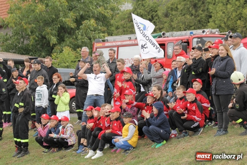 Zdjęcie w galerii na portalu naszraciborz.pl: Samborowice rywalizowały same ze sobą. Wynik pierwszej drużyny poniżej setki! wiadomości z regionu