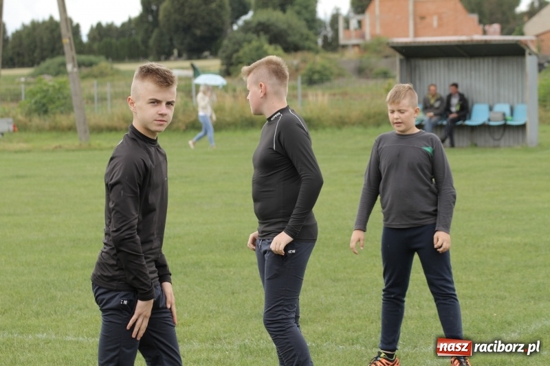 Zdjęcie w galerii na portalu naszraciborz.pl: Samborowice rywalizowały same ze sobą. Wynik pierwszej drużyny poniżej setki! wiadomości z regionu