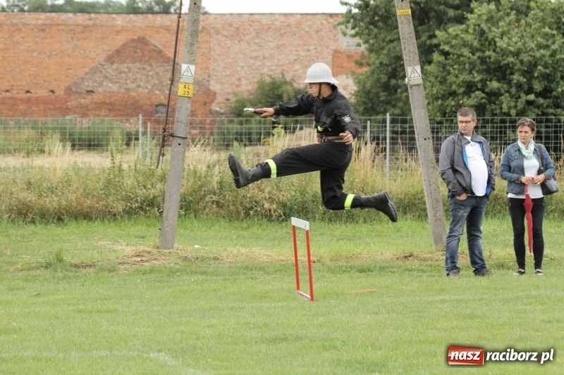 Zdjęcie w galerii na portalu naszraciborz.pl: Samborowice rywalizowały same ze sobą. Wynik pierwszej drużyny poniżej setki! wiadomości z regionu