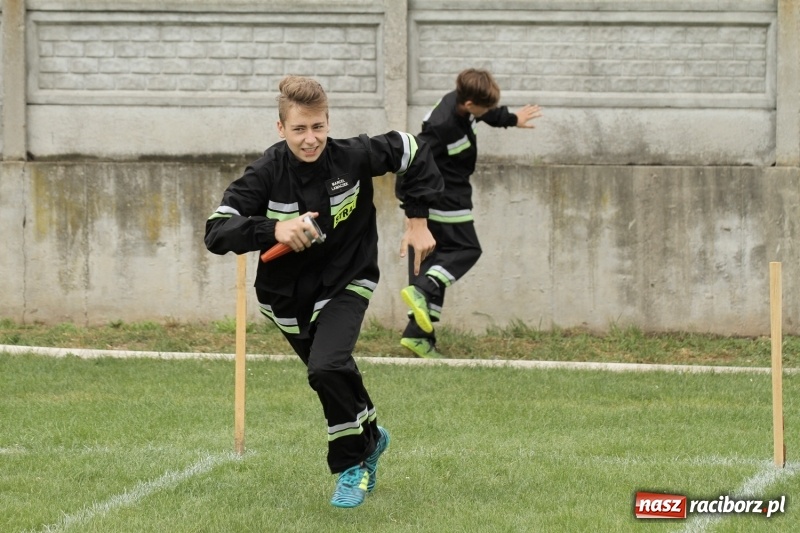 Zdjęcie w galerii na portalu naszraciborz.pl: Samborowice rywalizowały same ze sobą. Wynik pierwszej drużyny poniżej setki! wiadomości z regionu
