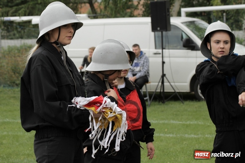 Zdjęcie w galerii na portalu naszraciborz.pl: Samborowice rywalizowały same ze sobą. Wynik pierwszej drużyny poniżej setki! wiadomości z regionu