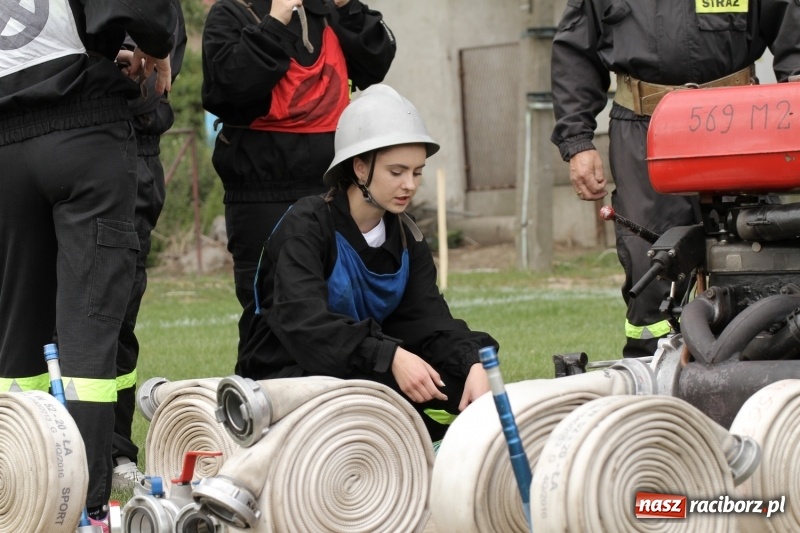 Zdjęcie w galerii na portalu naszraciborz.pl: Samborowice rywalizowały same ze sobą. Wynik pierwszej drużyny poniżej setki! wiadomości z regionu