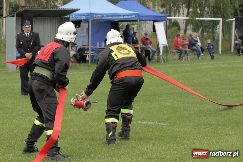 Zdjęcie w galerii na portalu naszraciborz.pl: Samborowice rywalizowały same ze sobą. Wynik pierwszej drużyny poniżej setki! wiadomości z regionu