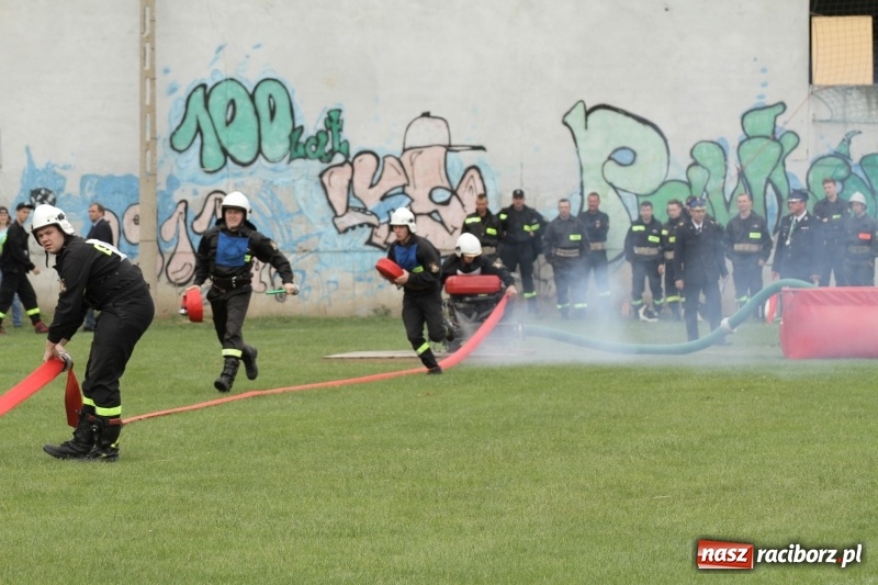 Zdjęcie w galerii na portalu naszraciborz.pl: Samborowice rywalizowały same ze sobą. Wynik pierwszej drużyny poniżej setki! wiadomości z regionu