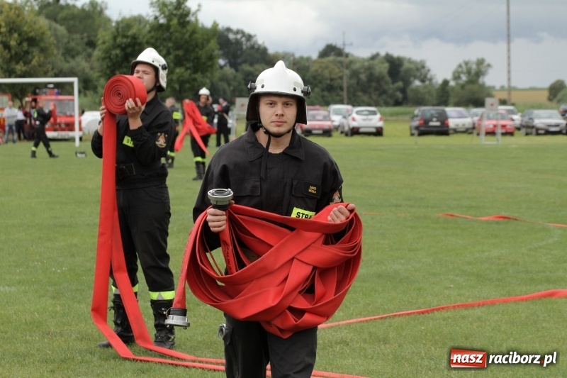 Zdjęcie w galerii na portalu naszraciborz.pl: Samborowice rywalizowały same ze sobą. Wynik pierwszej drużyny poniżej setki! wiadomości z regionu