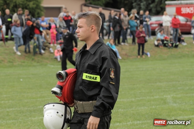 Zdjęcie w galerii na portalu naszraciborz.pl: Samborowice rywalizowały same ze sobą. Wynik pierwszej drużyny poniżej setki! wiadomości z regionu