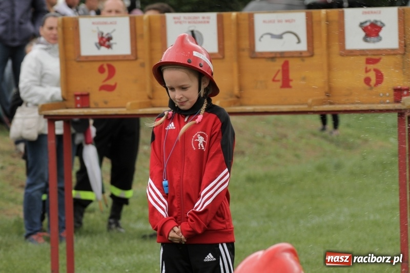 Zdjęcie w galerii na portalu naszraciborz.pl: Samborowice rywalizowały same ze sobą. Wynik pierwszej drużyny poniżej setki! wiadomości z regionu