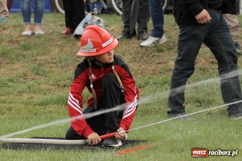 Zdjęcie w galerii na portalu naszraciborz.pl: Samborowice rywalizowały same ze sobą. Wynik pierwszej drużyny poniżej setki! wiadomości z regionu