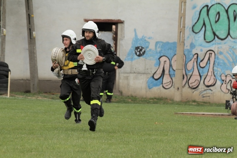 Zdjęcie w galerii na portalu naszraciborz.pl: Samborowice rywalizowały same ze sobą. Wynik pierwszej drużyny poniżej setki! wiadomości z regionu