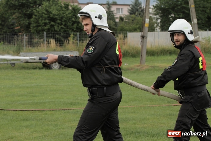 Zdjęcie w galerii na portalu naszraciborz.pl: Samborowice rywalizowały same ze sobą. Wynik pierwszej drużyny poniżej setki! wiadomości z regionu