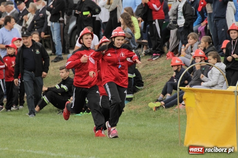Zdjęcie w galerii na portalu naszraciborz.pl: Samborowice rywalizowały same ze sobą. Wynik pierwszej drużyny poniżej setki! wiadomości z regionu