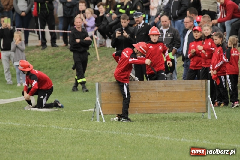 Zdjęcie w galerii na portalu naszraciborz.pl: Samborowice rywalizowały same ze sobą. Wynik pierwszej drużyny poniżej setki! wiadomości z regionu
